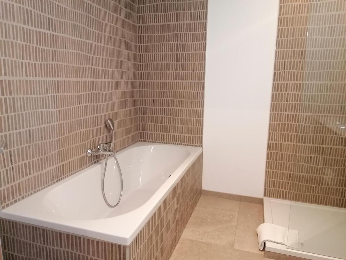 Appart Hotel En Ville Μπαστόν Εξωτερικό φωτογραφία