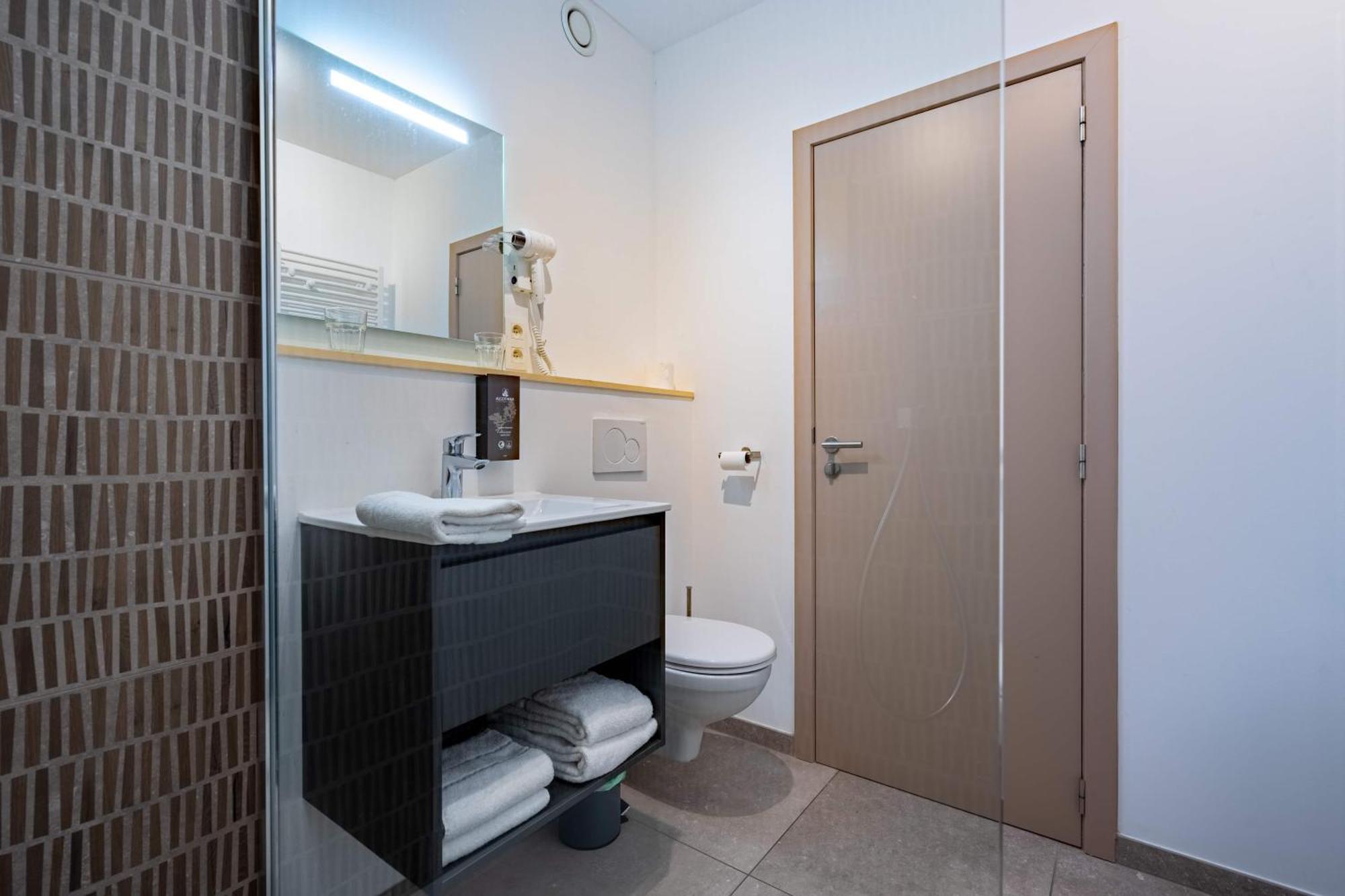 Appart Hotel En Ville Μπαστόν Εξωτερικό φωτογραφία
